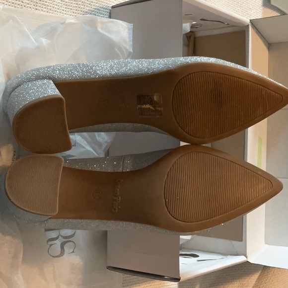 Silver glitter shoes size 11 - Picture 5 of 8